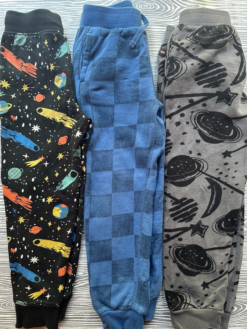 Bundle of joggers 5-6 Tea Collection & Hanna Anderson VGUC